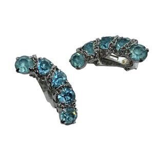 Gorgeous Vintage Prong Set Aqua Blue Rhinestone Clip On Chain Accent Earrings